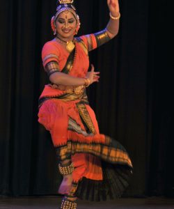 02-T Reddi Lakshmi – Kuchipudi.jpg
